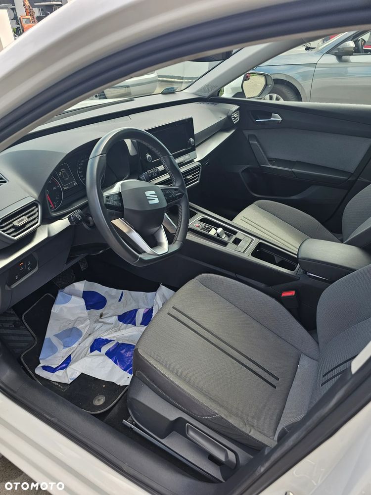 Seat Leon 1.0 eTSI Style DSG - 6
