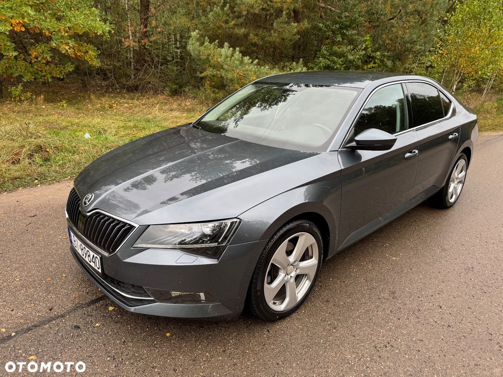 Skoda Superb 1.6 TDI Ambition - 5