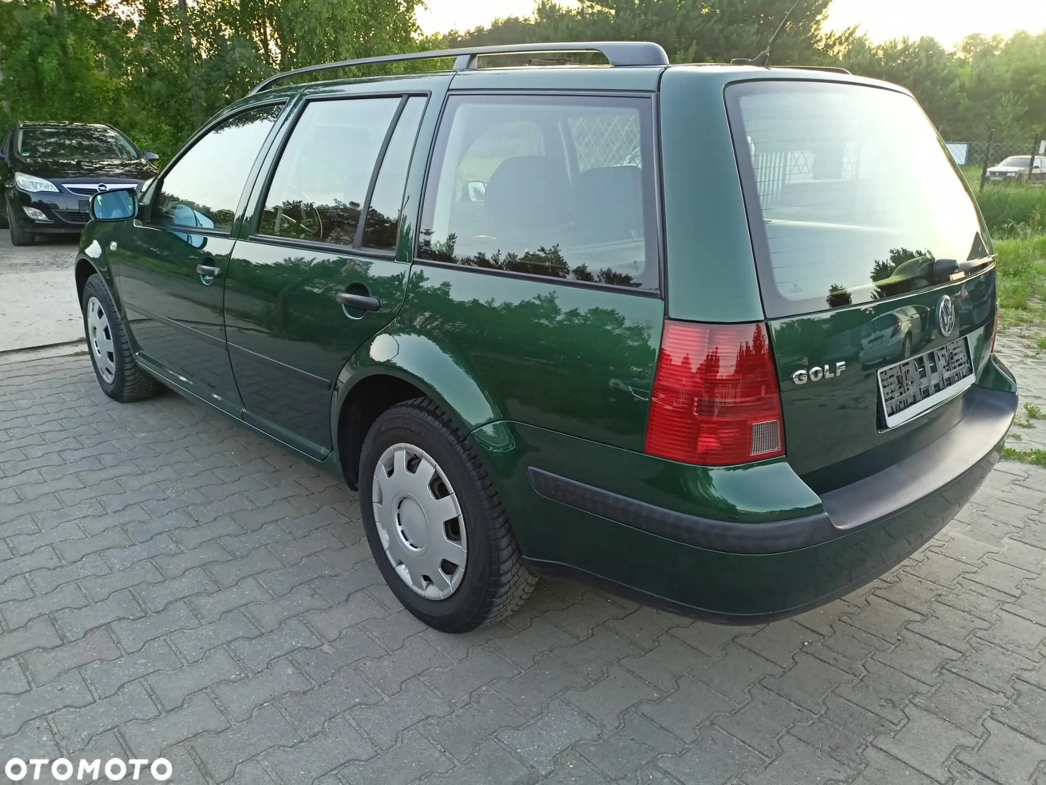 Volkswagen Golf 1.9 TDI Comfortline - 6