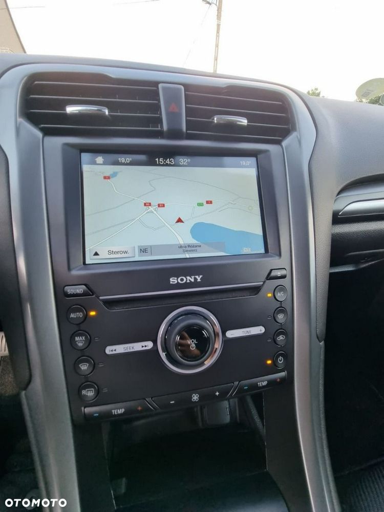 Ford Mondeo - 17