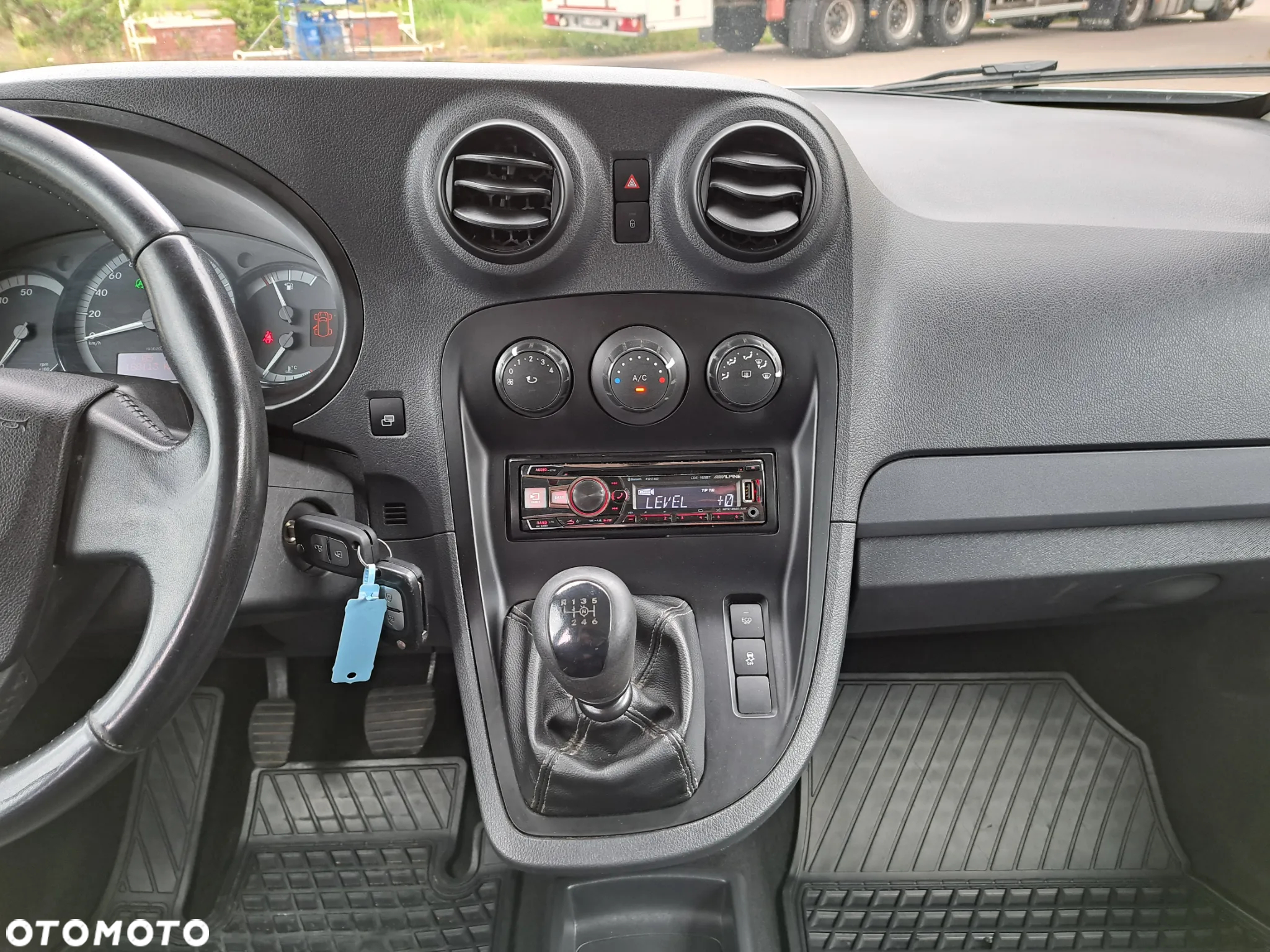 Mercedes-Benz Citan - 24