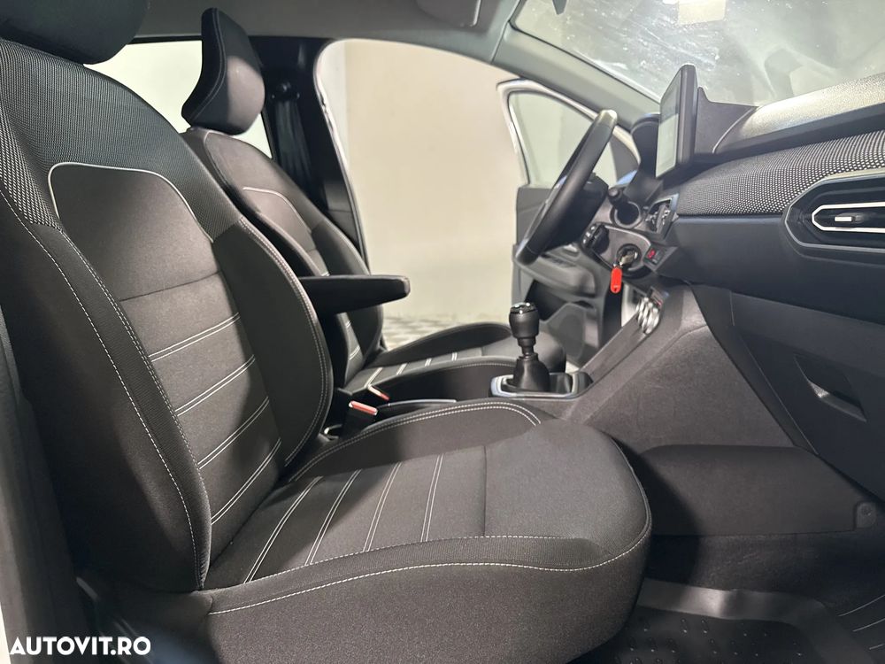 Dacia Sandero - 12