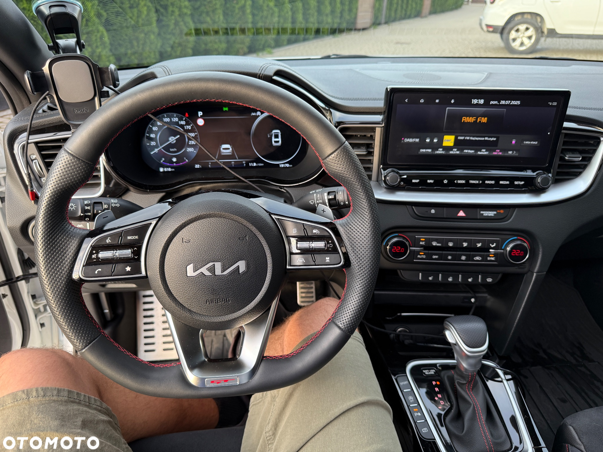 Kia ProCeed 1.6 T-GDI GT DCT - 17