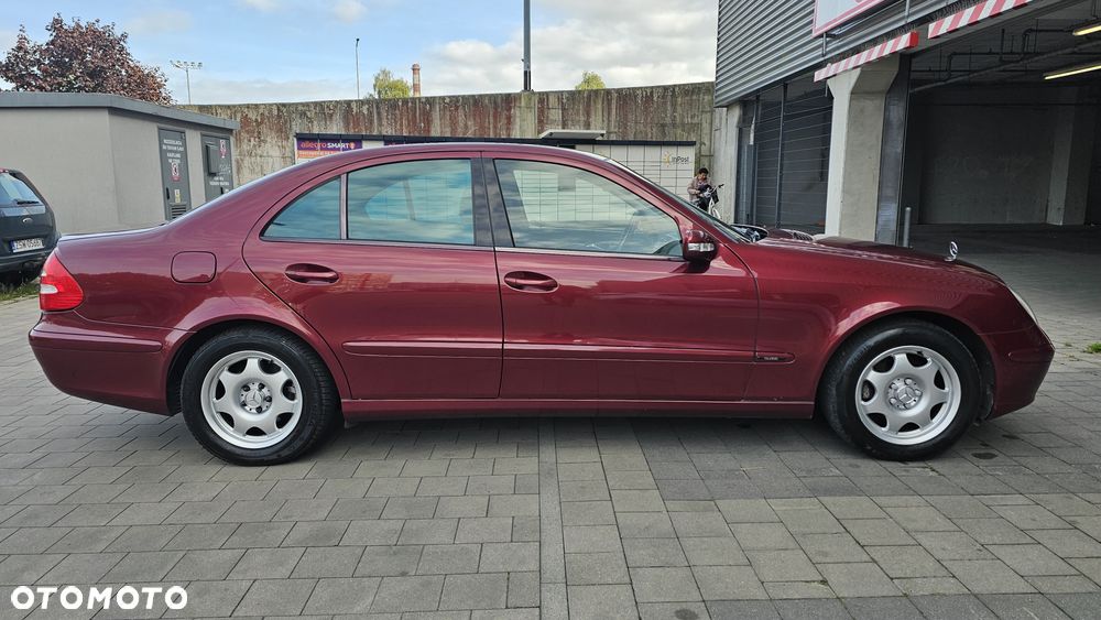 Mercedes-Benz Klasa E - 8