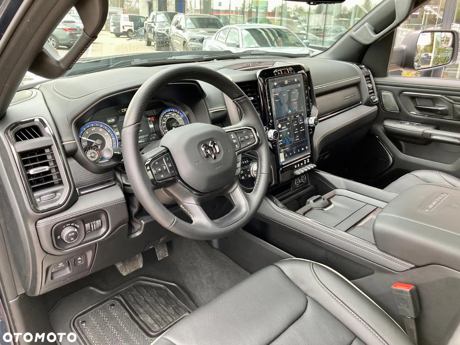 Dodge RAM 1500 5.7 4x4 - 25