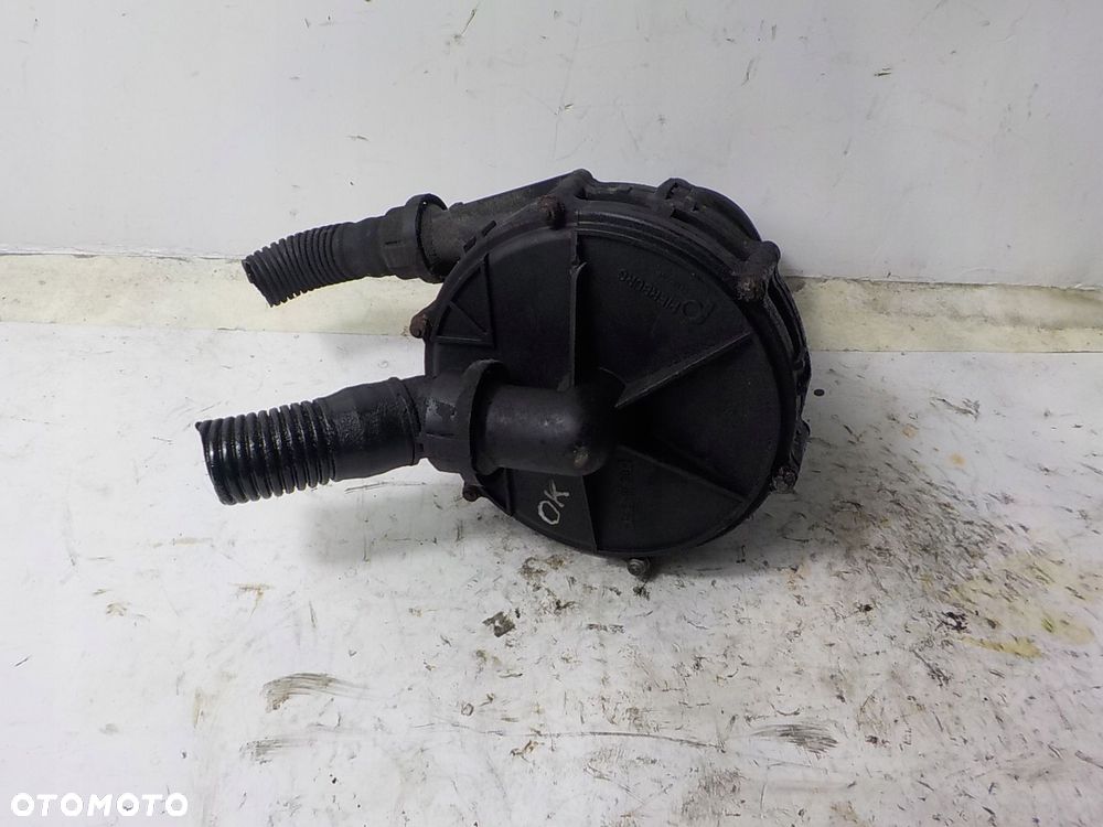 AUDI A6 C5 POMPA POWIETRZA WTÓRNEGO 078906601M - 3