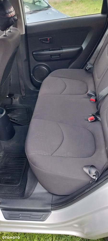 Kia Soul 1.6 CRDI M - 9