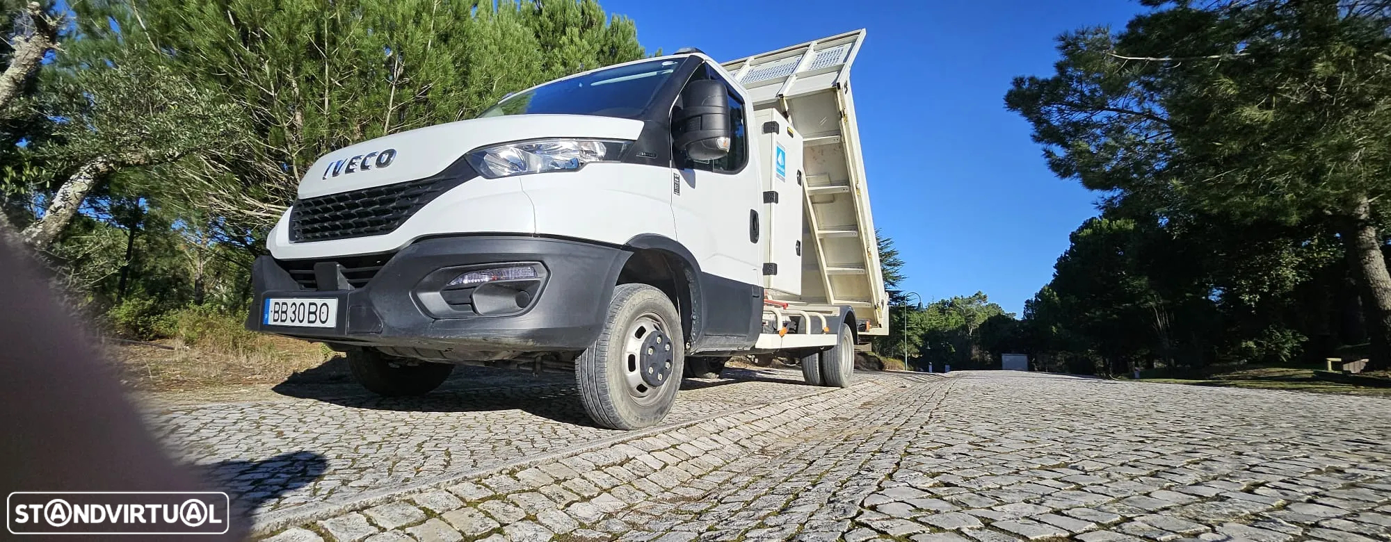 Iveco 2.3 35 C14 3000 CD - 21