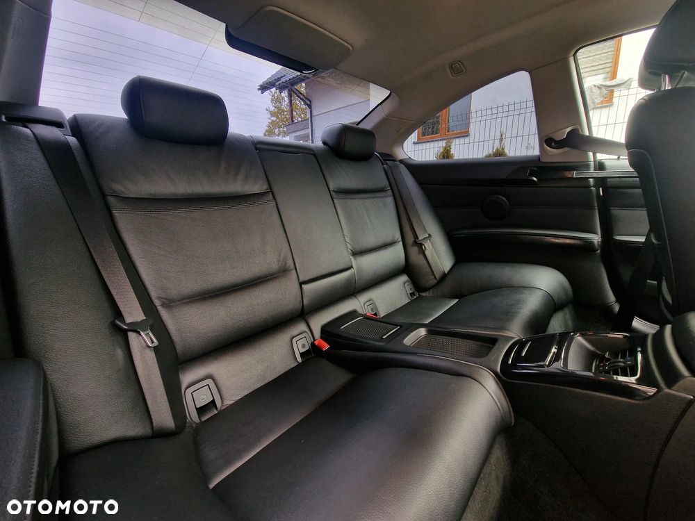 BMW Seria 3 - 25