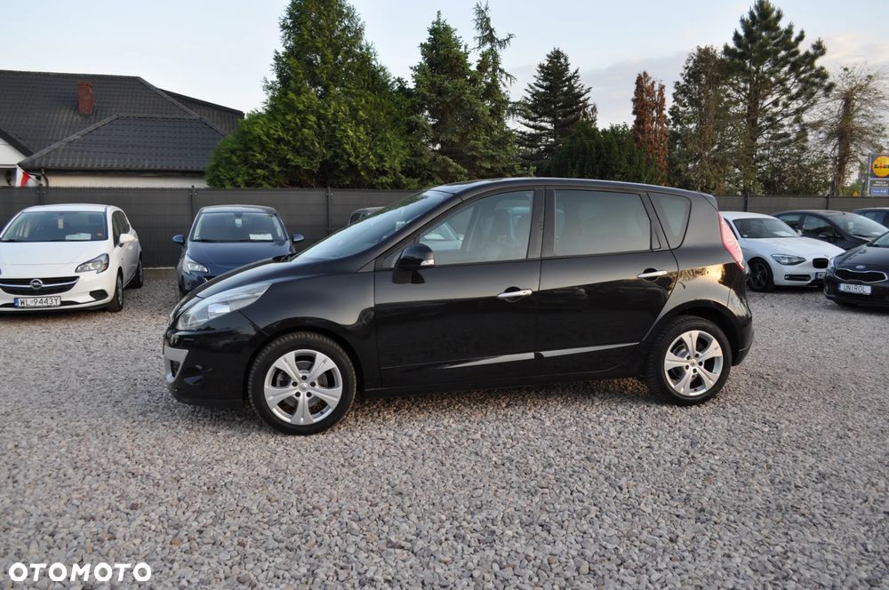 Renault Scenic 2.0 16V 140 CVT Luxe - 9