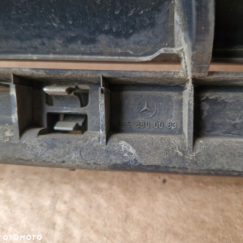 1698800083 GRILL ATRAPA PRZÓD MERCEDES A KLASA W169 - 4