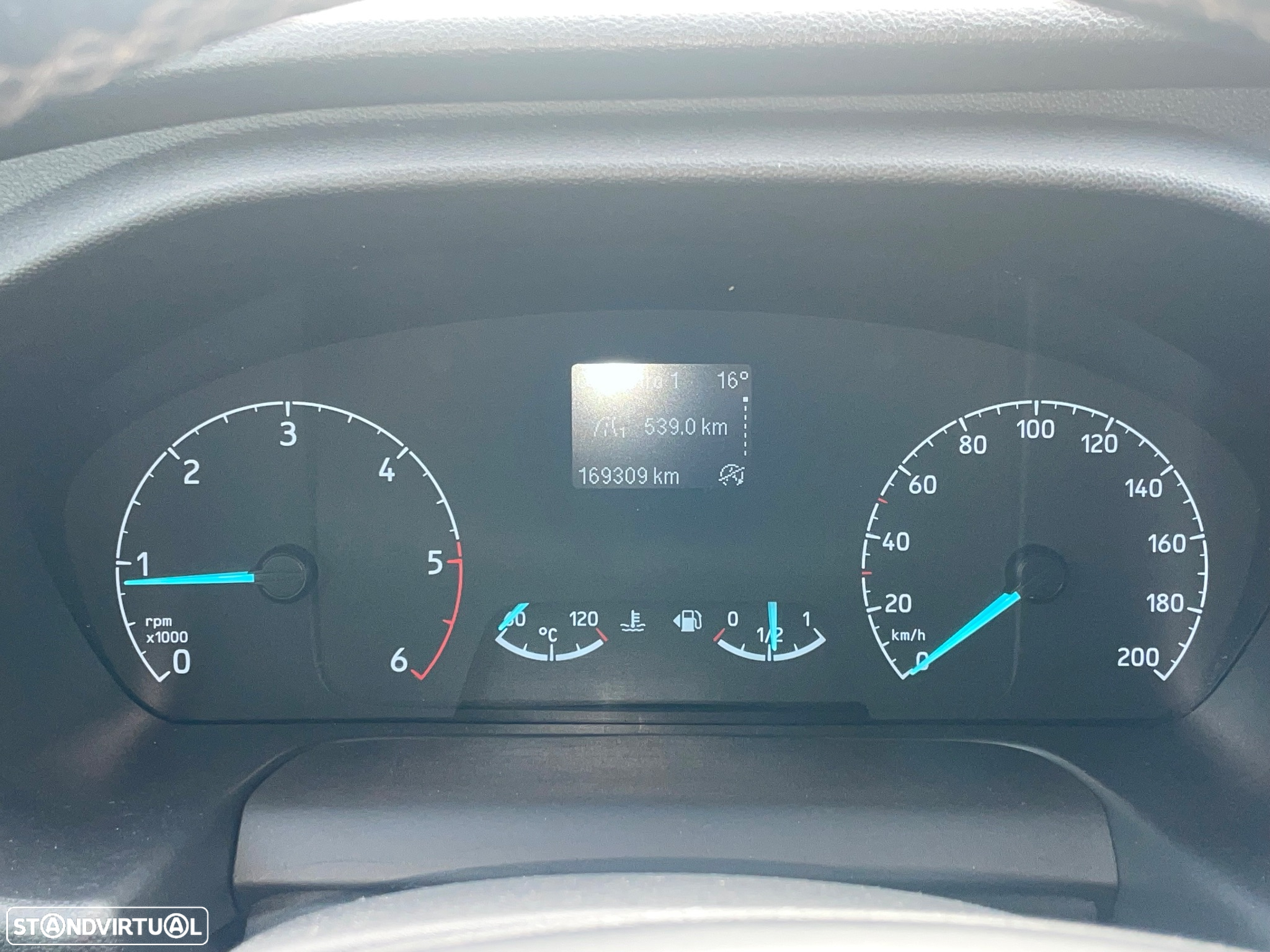 Ford Transit Custom 300L1 2.0 H1-T.B.Trend EcoBlue Hybrid - 17