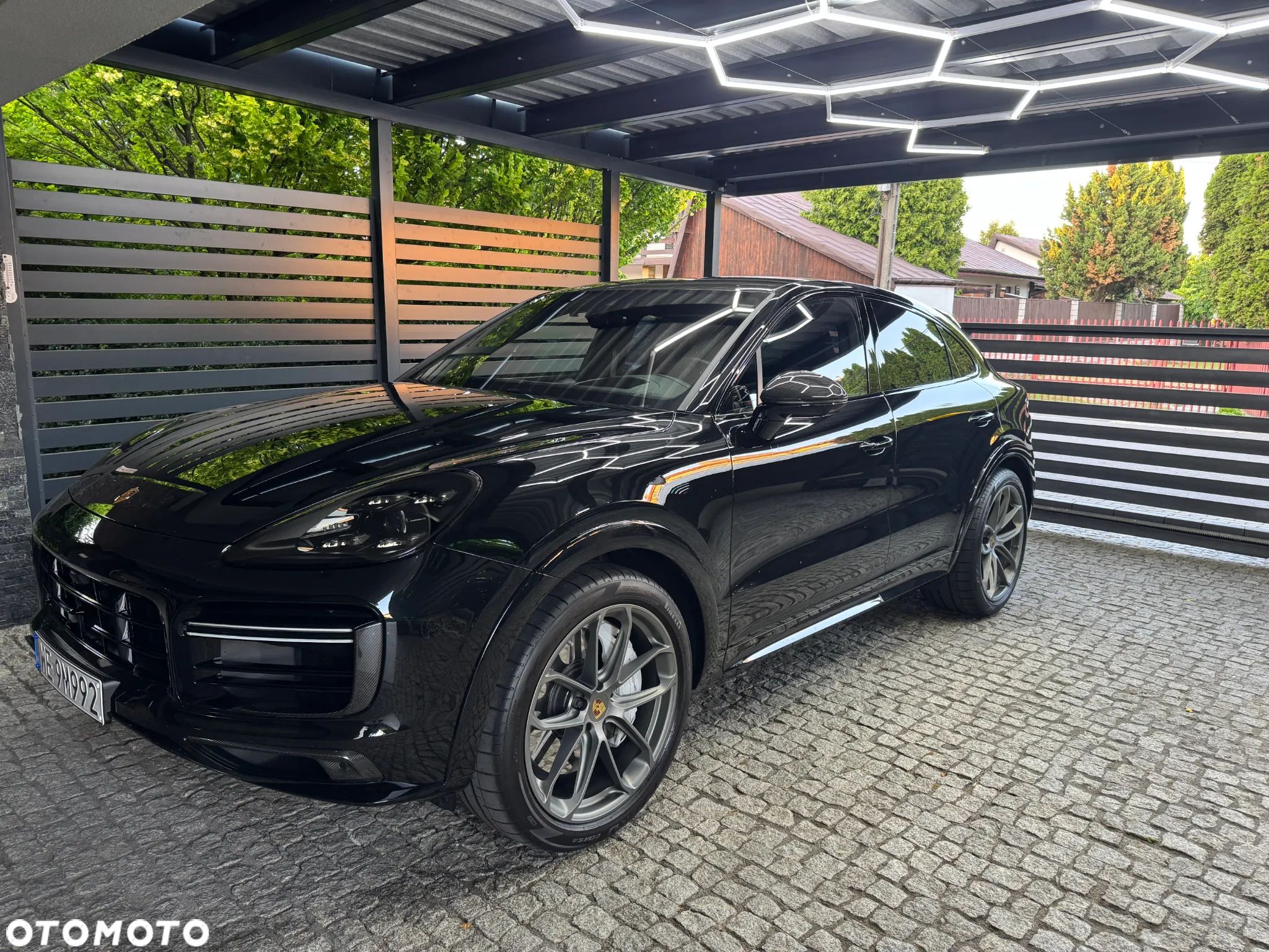 Porsche Cayenne Coupe Turbo - 1