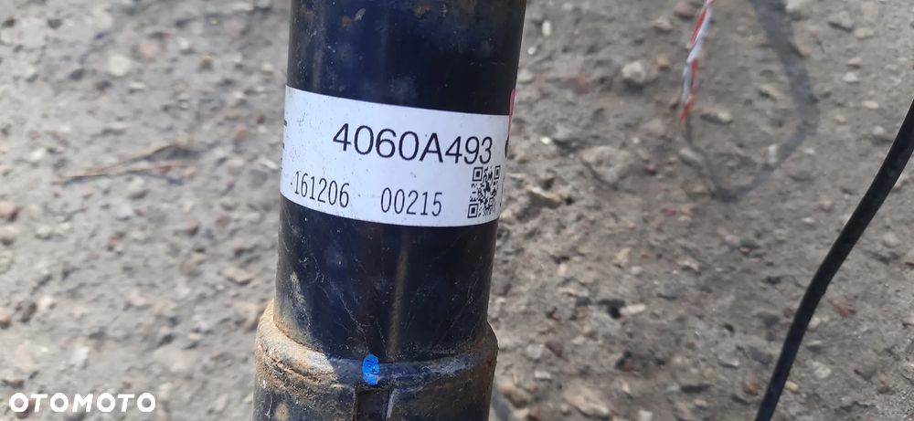 Mitsubishi Space Star II FL Blacharskie Kolor P19 Klapa tył Drzwi prawe przód lewe prawe tył  Błotnik prawy przód Lampa tył lewa prawa - 15