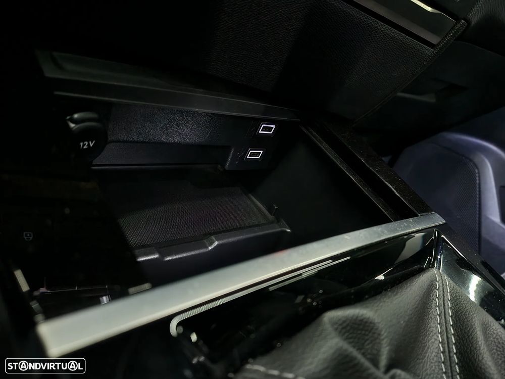 Opel Astra Sports Tourer 1.2 T GS Line - 19