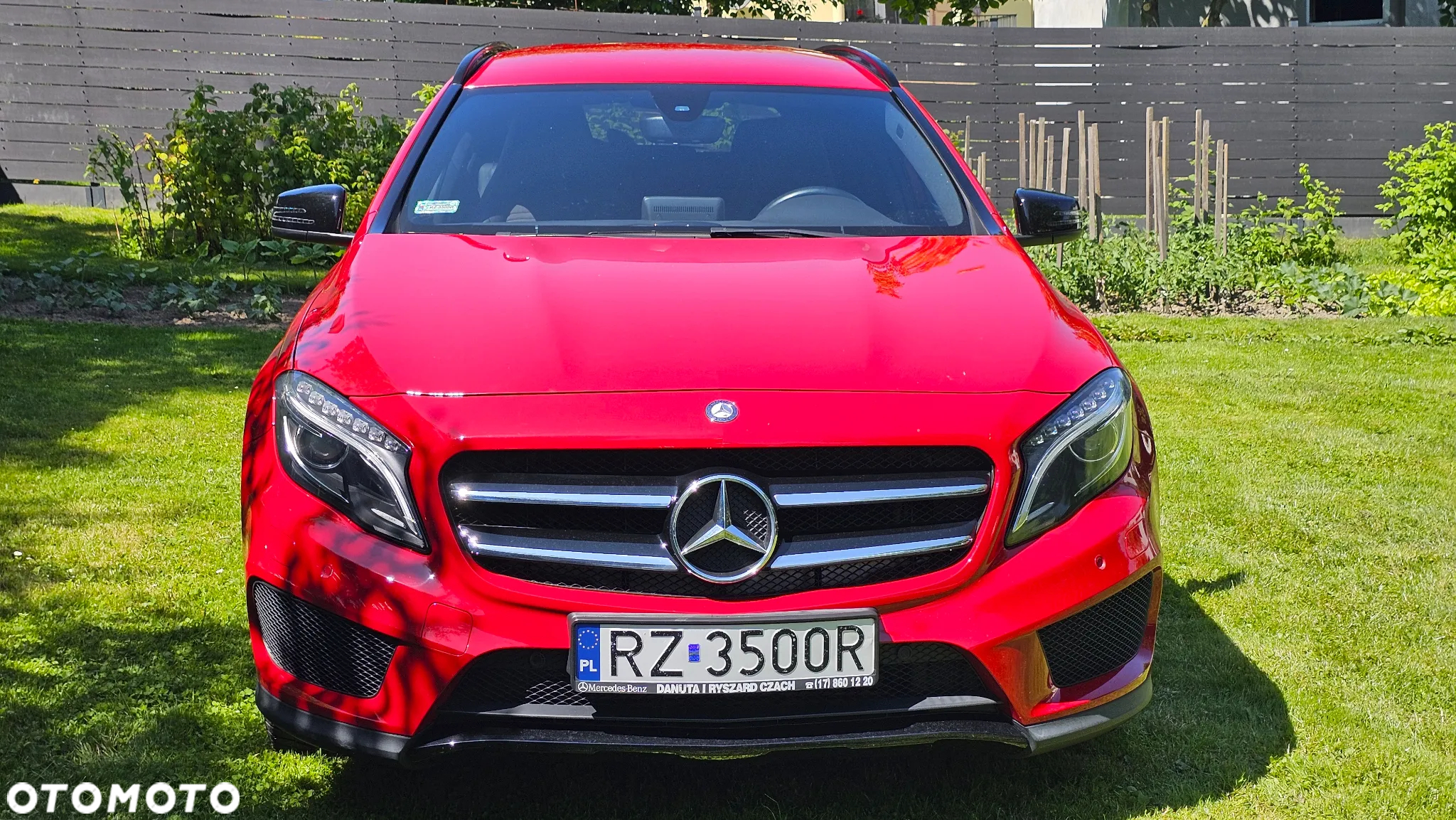 Mercedes-Benz GLA - 9