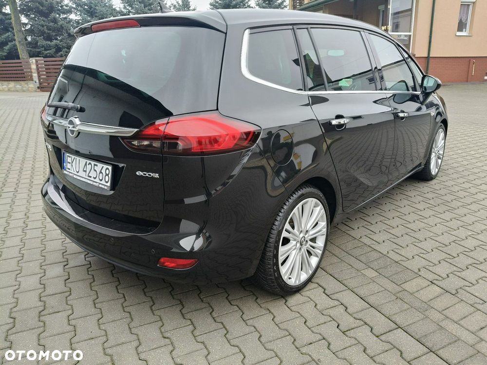 Opel Zafira - 9