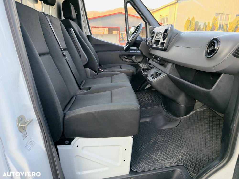 Mercedes-Benz Sprinter - 6