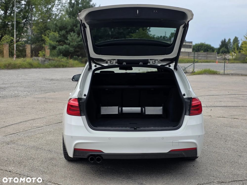 BMW Seria 3 325d M Sport Sport - 11