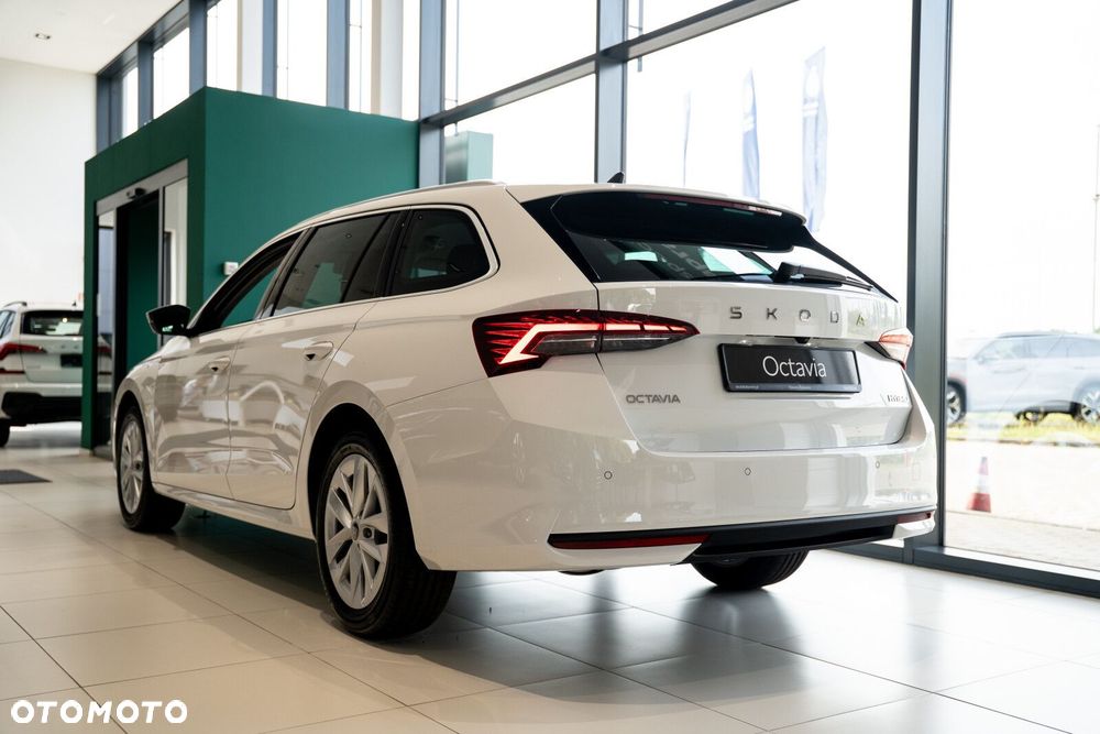 Skoda Octavia - 5
