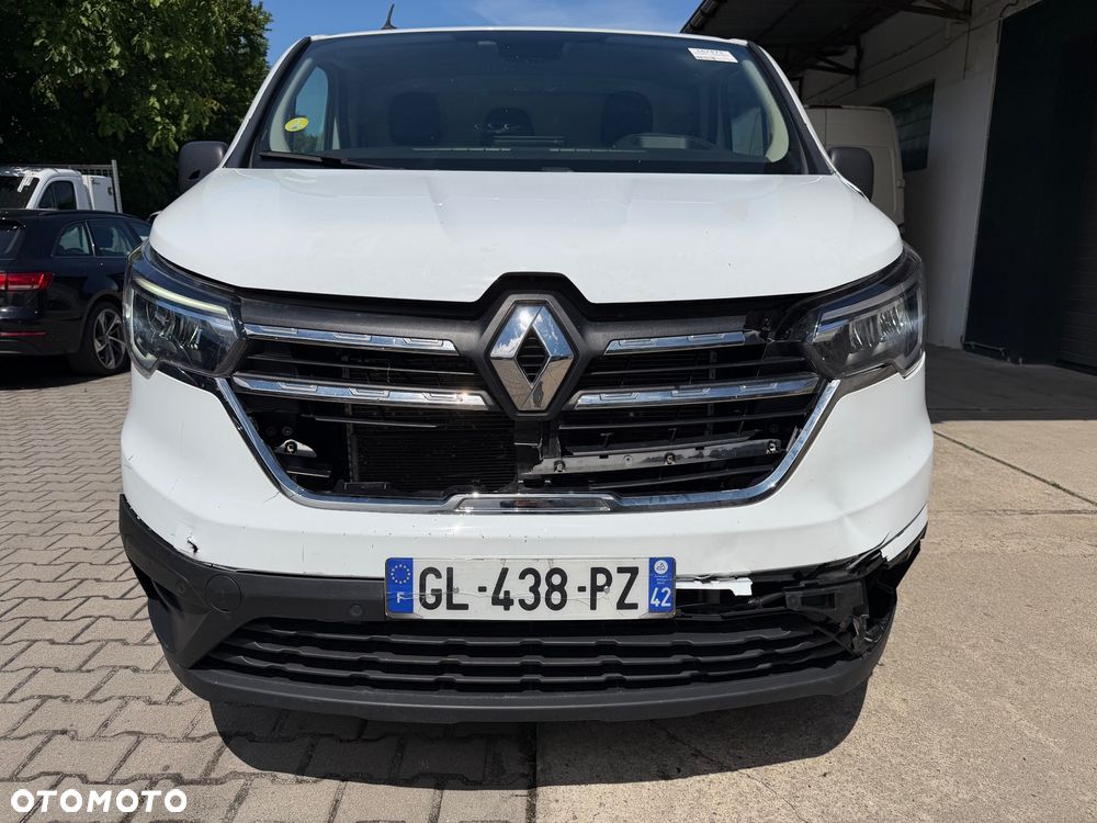 Renault TRAFIC BOGATA WERSJA!! Martwe pole, Park Assist, NAWIGACJA KLIMATYZACJA TEMPOMAT, świeżo sprowadzony, OKAZJA !!!! - 23