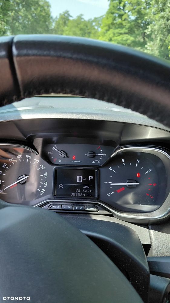 Citroën C3 Aircross PureTech 110 Stop & Start EAT6 Shine - 8