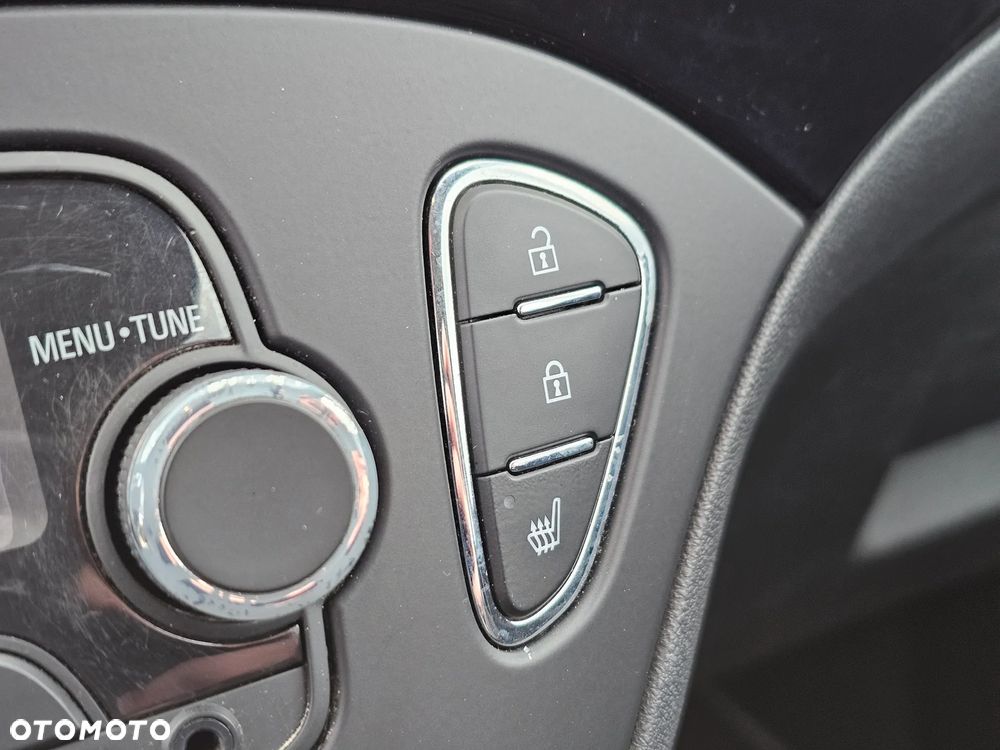 Opel Corsa 1.2 16V Cosmo - 18