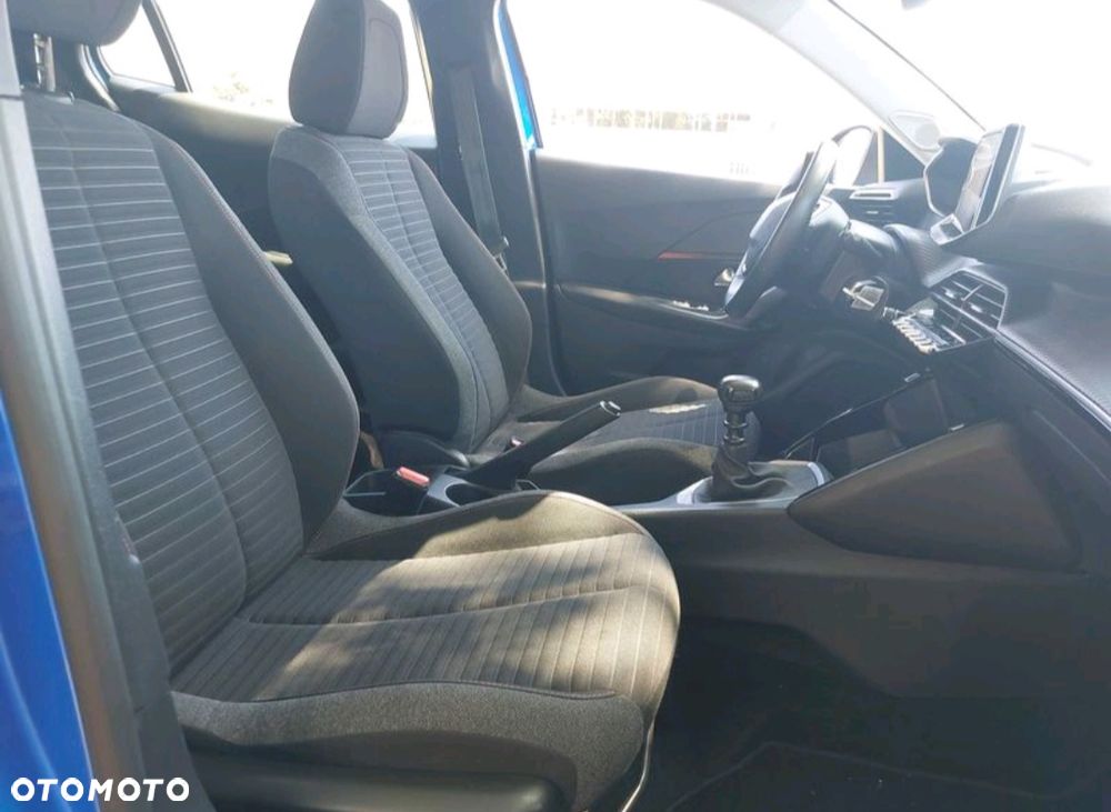 Peugeot 2008 - 16