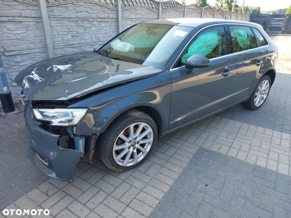 Audi A3 Sportback 1.5 TFSI Sport S tronic - 5