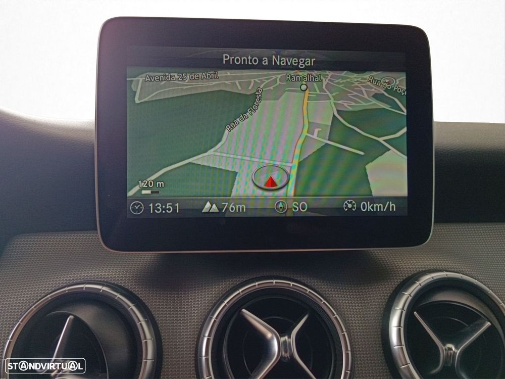 Mercedes-Benz CLA 180 - 17