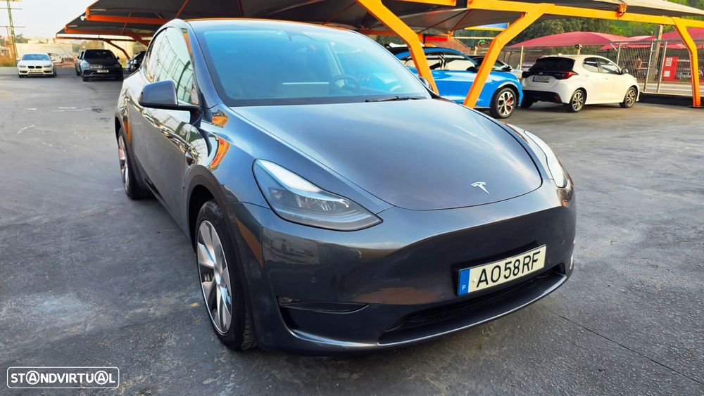 Tesla Model Y Long Range Tração Integral - 19
