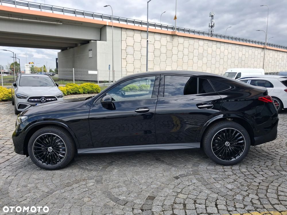 Mercedes-Benz GLC 220 d 4-Matic - 4