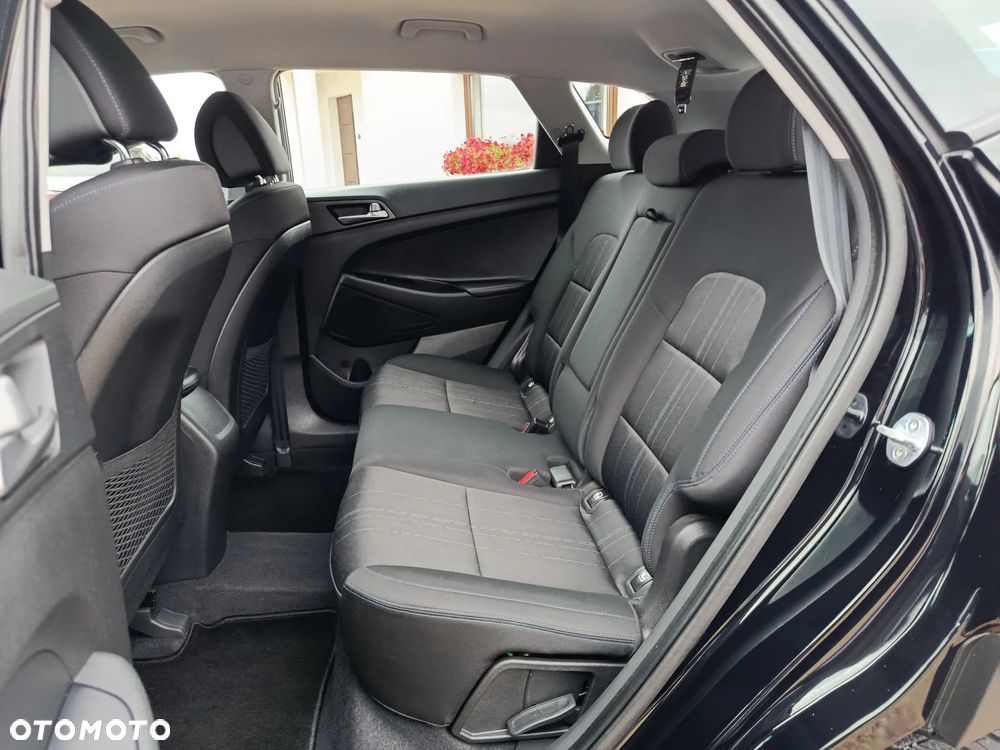 Hyundai Tucson 1.6 GDi 2WD Pure - 16