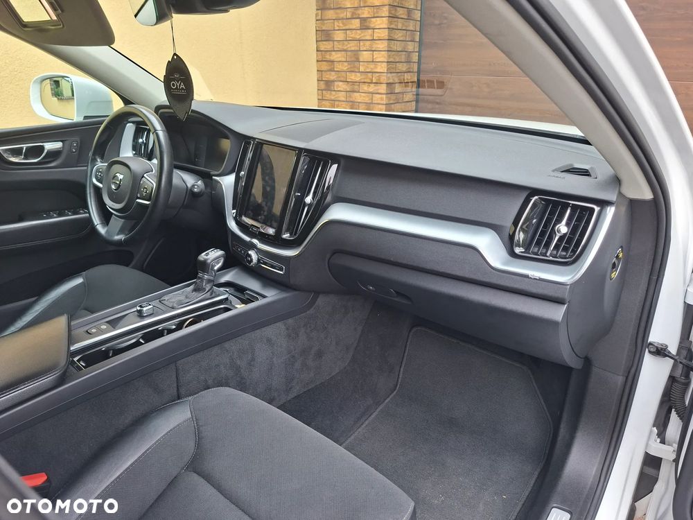 Volvo XC 60 D4 SCR Inscription - 8