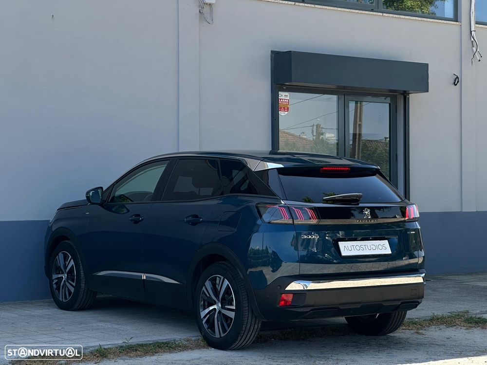 Peugeot 3008 1.6 Hybrid Allure Pack e-EAT8 - 24
