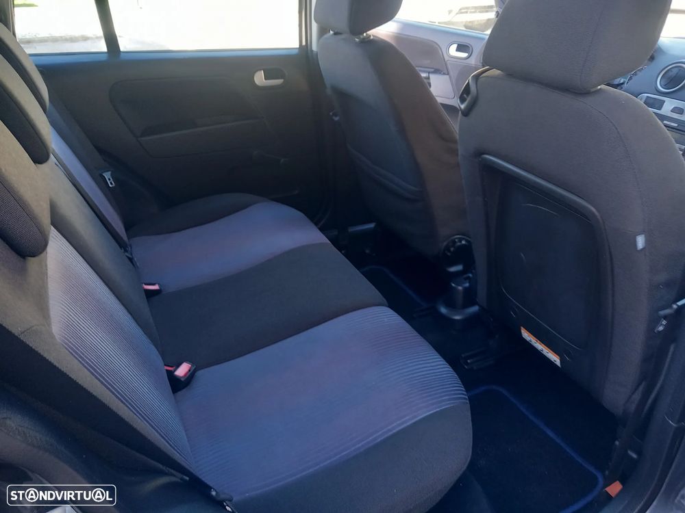 Ford Fusion 1.25 X-Trend - 9