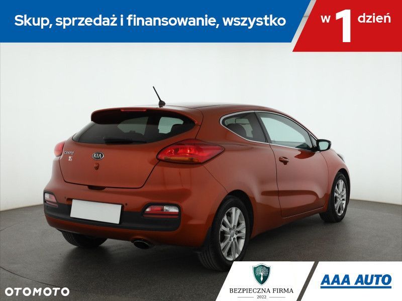 Kia ProCeed - 7