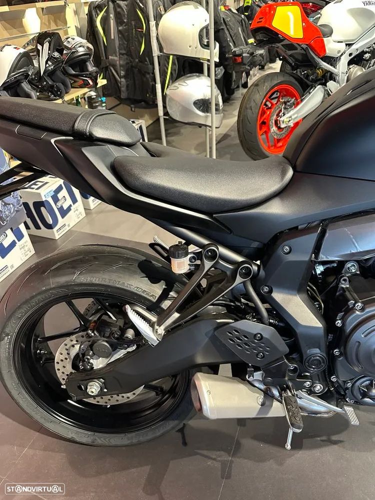 Yamaha MT-07 - 6