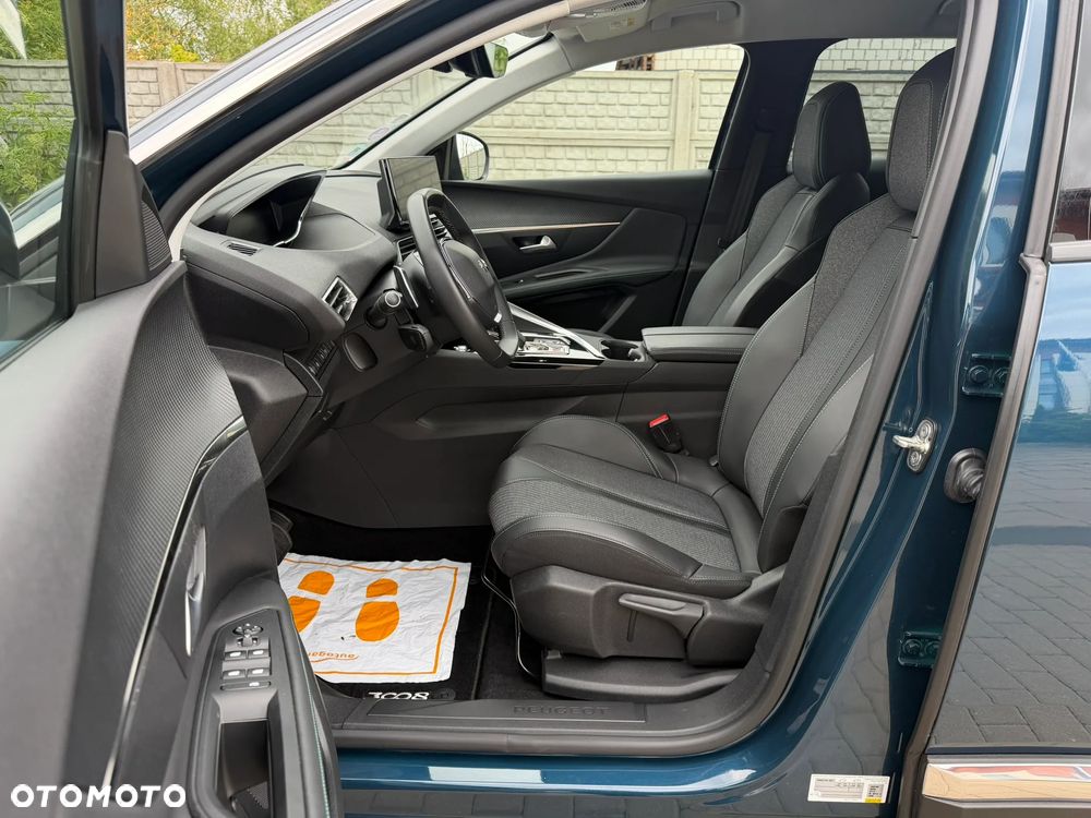 Peugeot 3008 225 e-EAT8 Allure - 15
