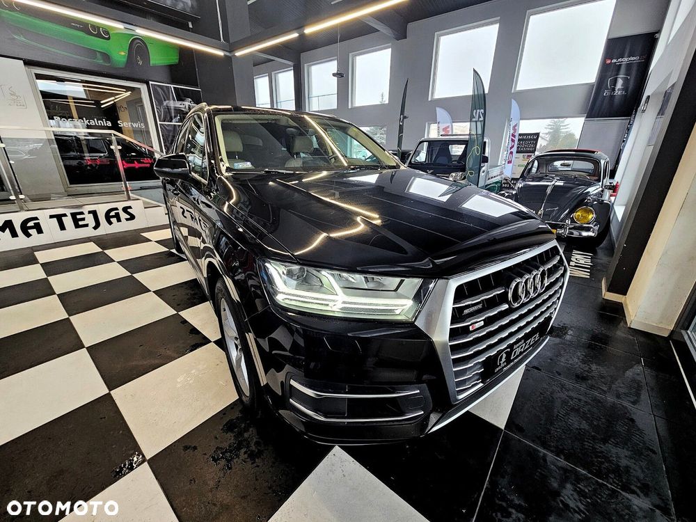 Audi Q7 - 8