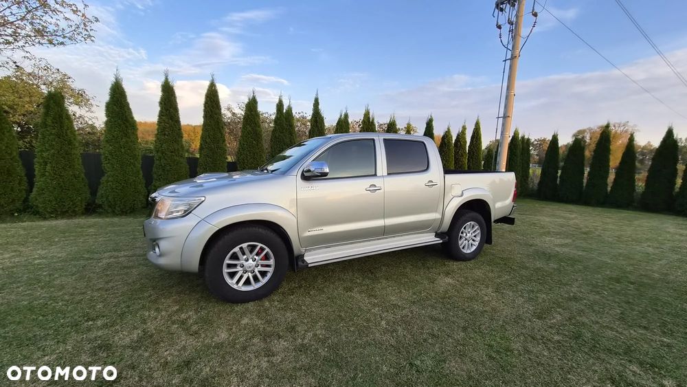Toyota Hilux - 5