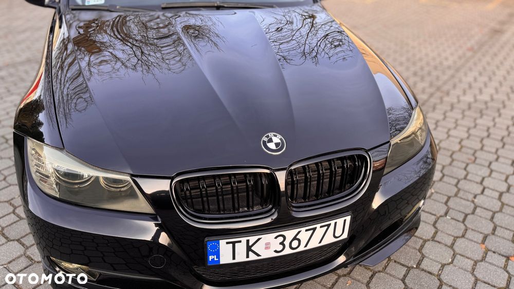 BMW Seria 3 318i - 4