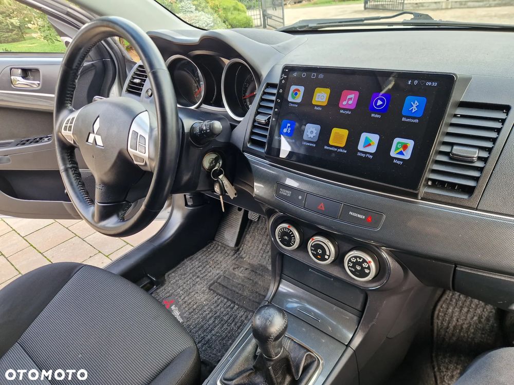 Mitsubishi Lancer - 24