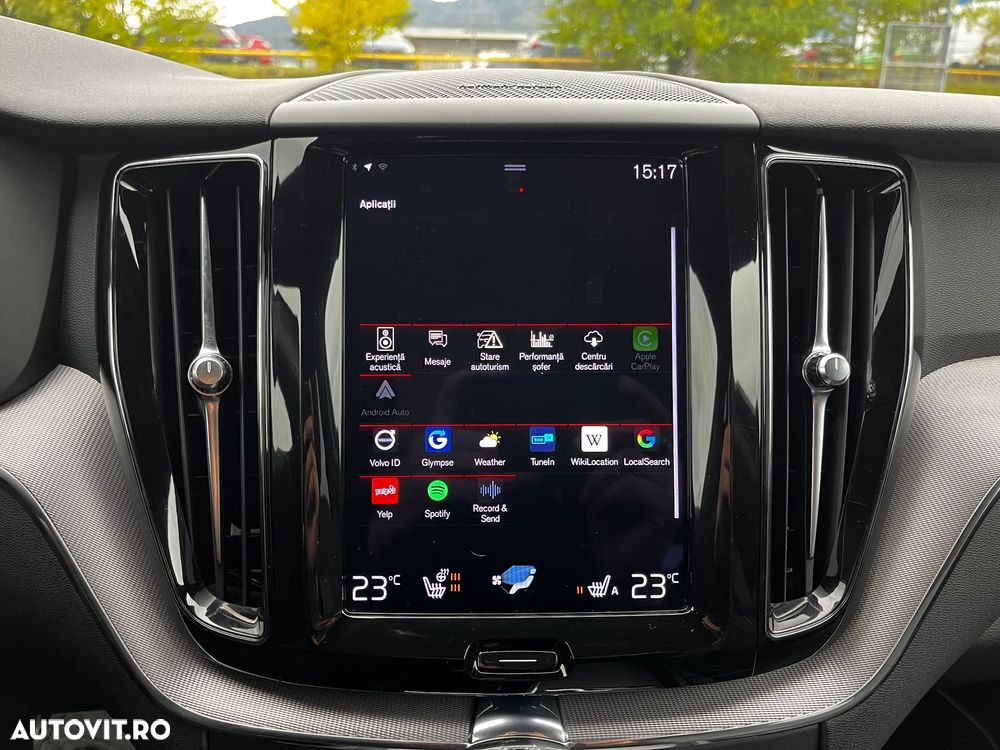 Volvo XC 60 B4 MHEV AT8 FWD R-Design - 25