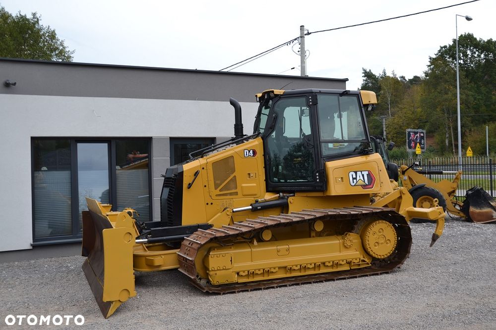 Caterpillar CAT D4 LGP 16A - 3