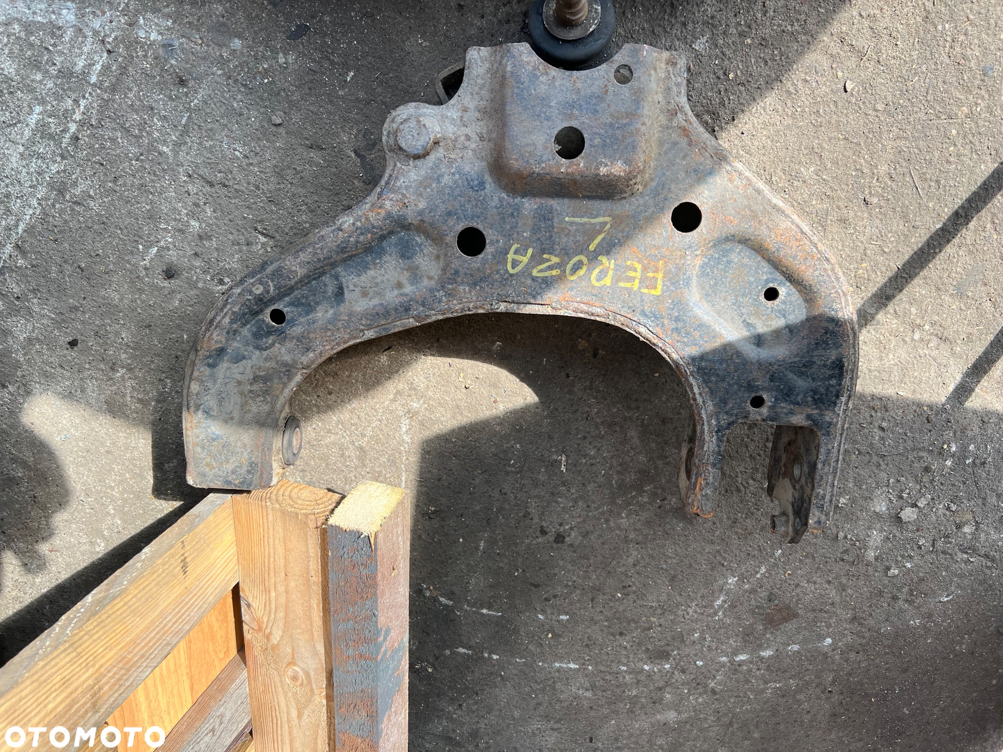 Wahacze przednie dolne górne daihatsu feroza 1.6b - 2