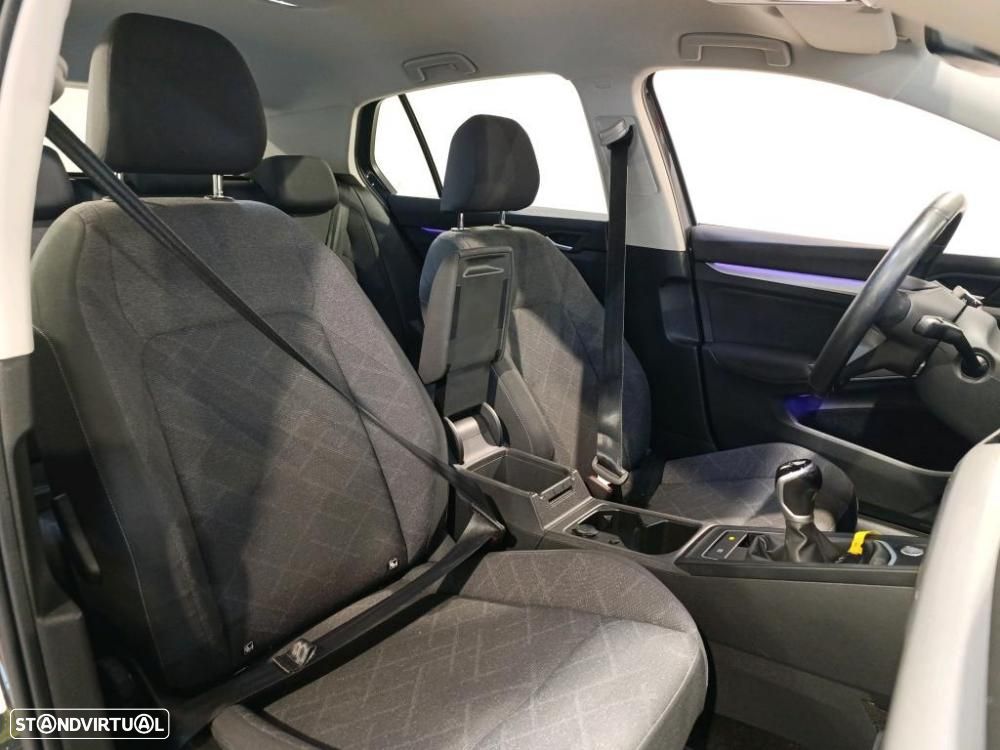 VW Golf 2.0 TDI Conceptline - 6