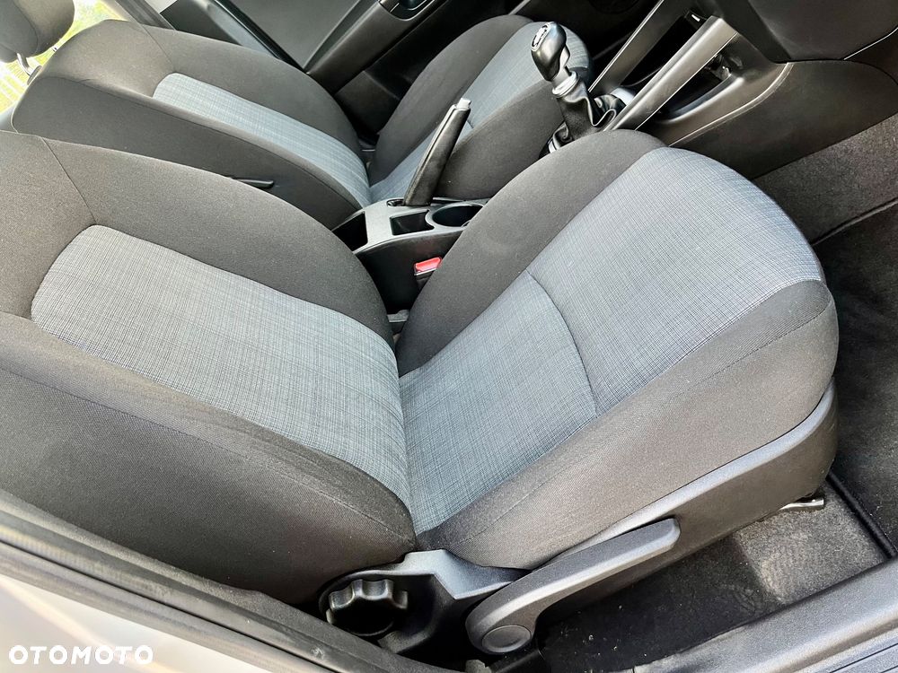 Kia Ceed 1.4 CVVT Attract - 21