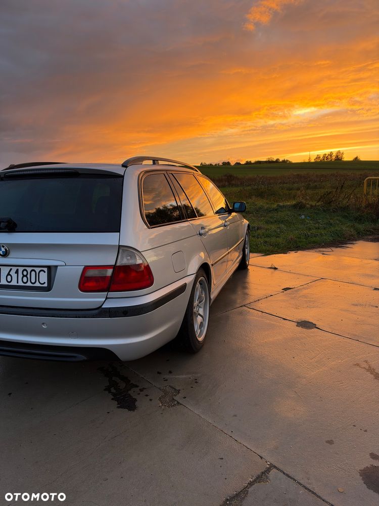 BMW Seria 3 2003 photo 5