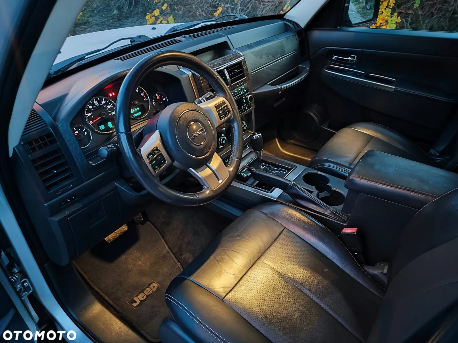 Jeep Liberty - 6